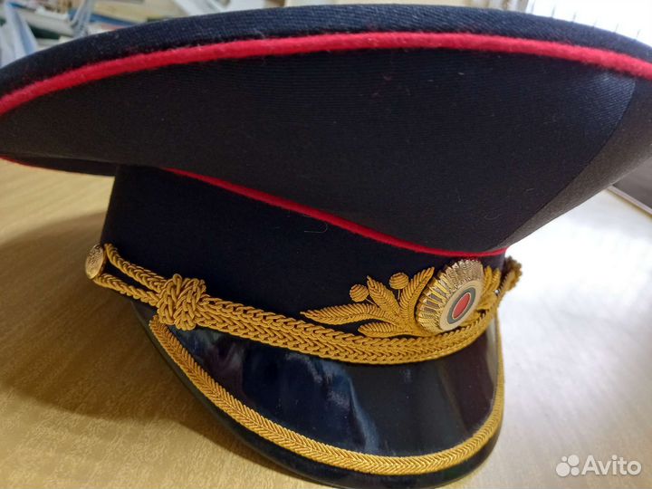 Фуражка полицейская генеральская