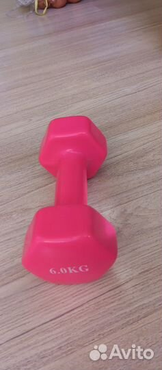 Стойка с гантелями, общий вес 20 кг