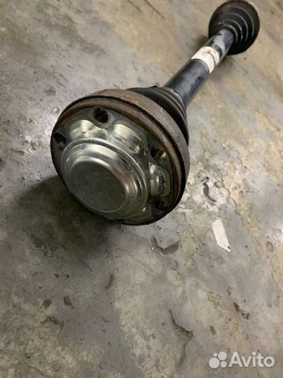 Привод задний Bmw X6M E71 S63B44A 2009