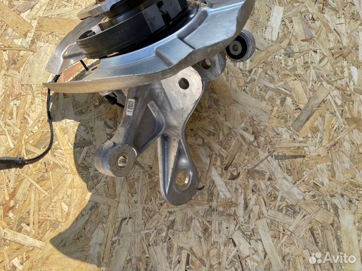 Кулак поворотный задний правый Bmw 5 Серия F07 N20