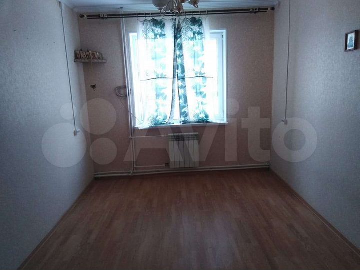 2-к. квартира, 56 м², 1/2 эт.