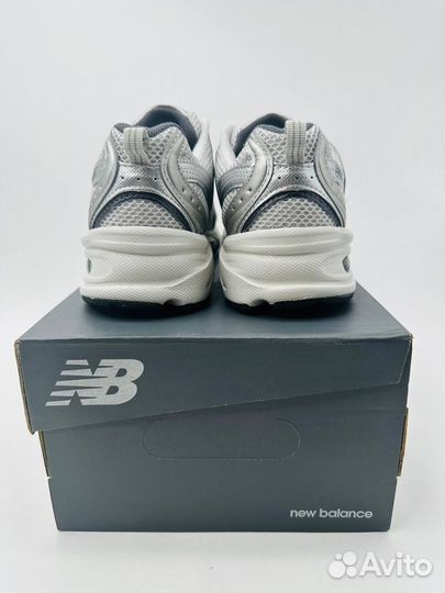 Кроссовки NEW balance 530
