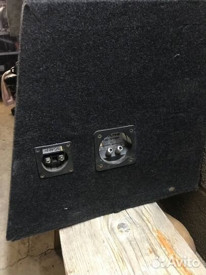 Сабвуфер фирмы alpine SBG-1244BP