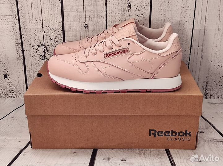 Кроссовки Reebok кожаные