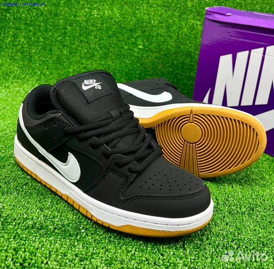 Кроссовки Nike Dunk SB Black Gum