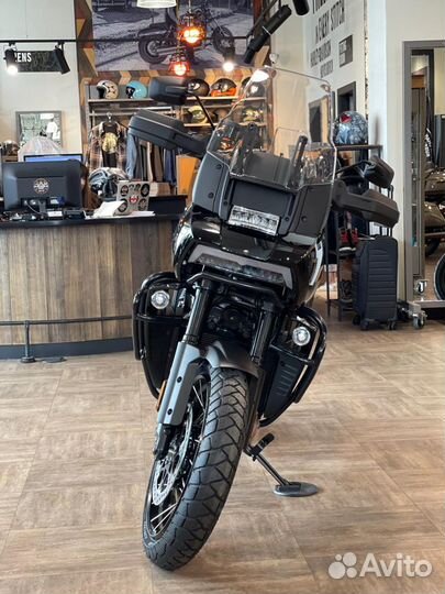 Harley-Davidson Pan America Special black