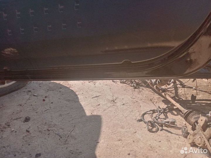 Дверь передняя правая Renault Megane