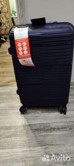 Чемодан на колесах