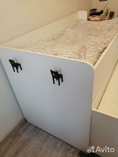 Двухярусная кровать бу с матрасами