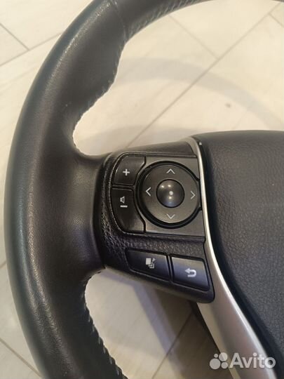 Руль Toyota Voxy Noah Esquire