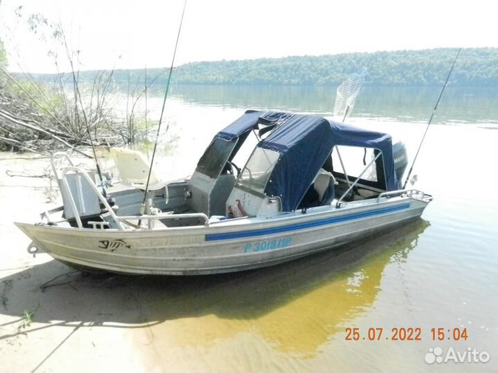 Лодка Аллюр 40 2к