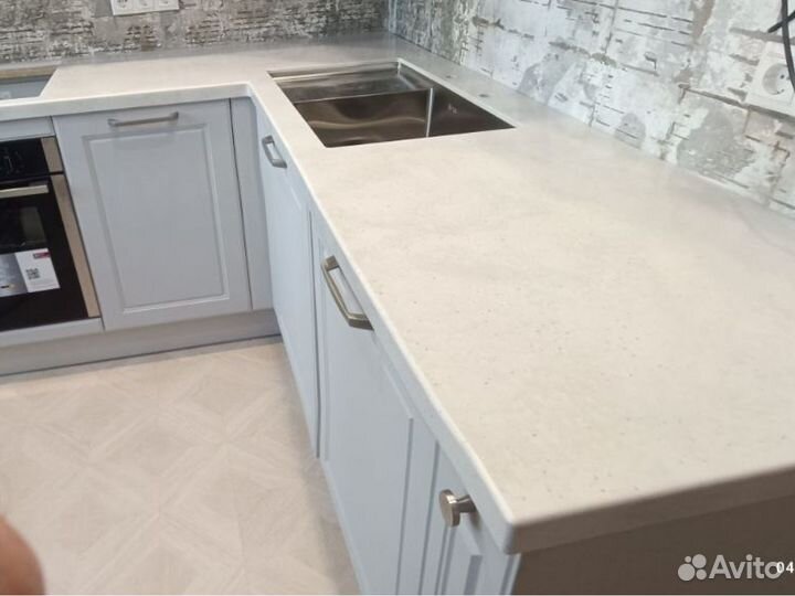 Столешница из акрилового камня Staron Supreme 150х60