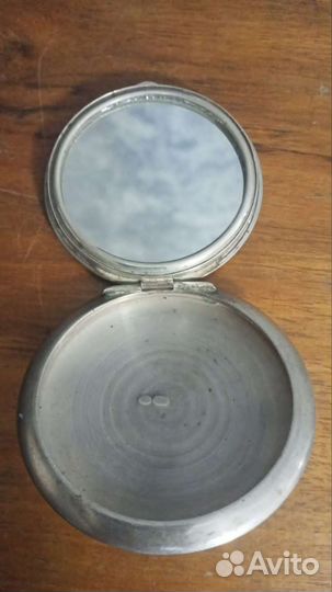 Пудреница Медный всадник. Серебро 875