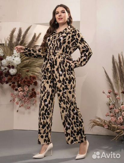 Комбинезон женский