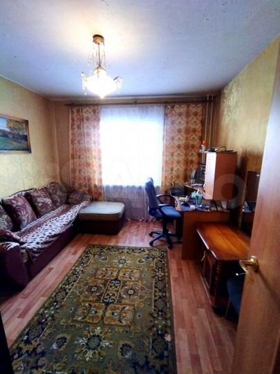 2-к. квартира, 50 м², 4/9 эт.