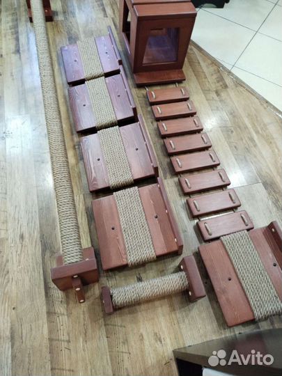 Домик для кошек и собак