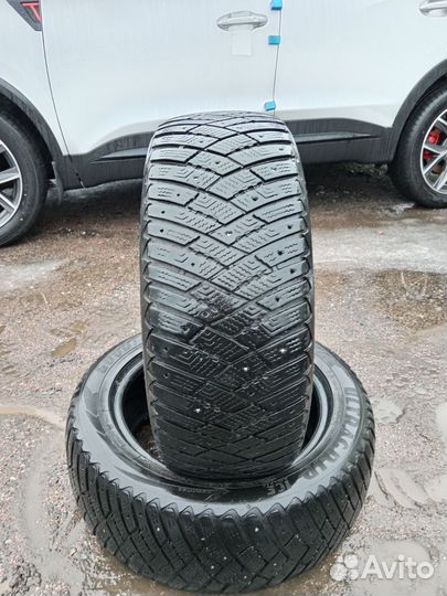 Goodyear Ultragrip Ice Arctic 205/55 R16 94T