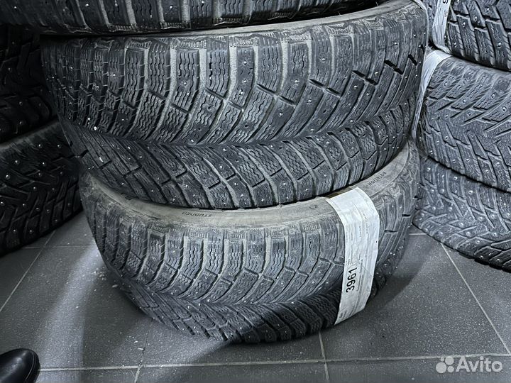 Michelin X-Ice North 4 245/45 R18