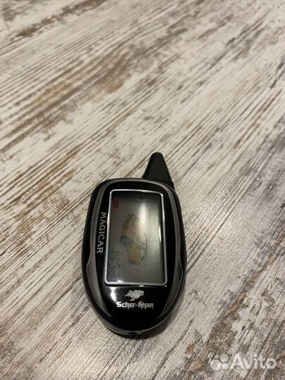 Аатомобильна сигнализация Шерхан Магикар 7