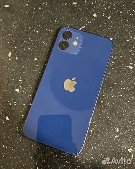 iPhone 12, 64 ГБ