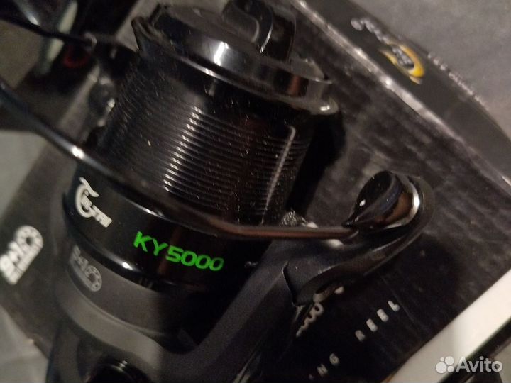 Катушка мощная силовая карповая 5000