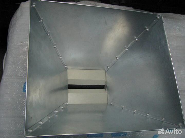 Мельница для помола солода двухвальц. с бункером