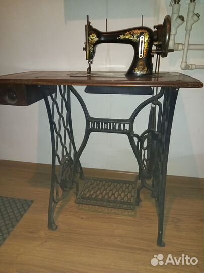 Швейная машинка зингер ножная оригинал