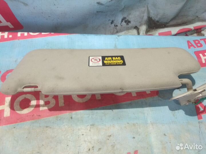 Солнцезащитный козырек правый Вольво S80