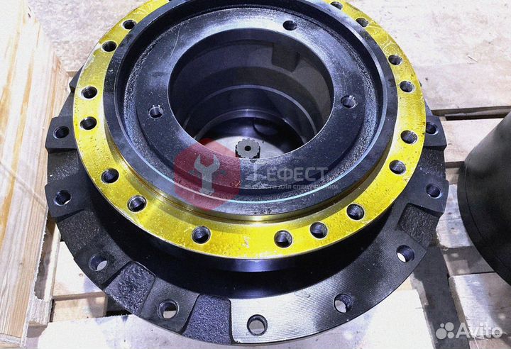 Редуктор хода CAT 318D2L