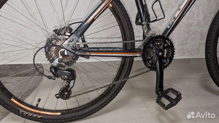 Велосипед GT aggressor 2.0