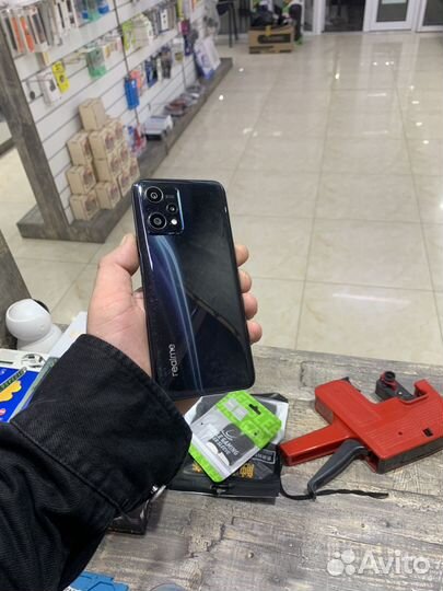 realme 9 Pro, 8/128 ГБ
