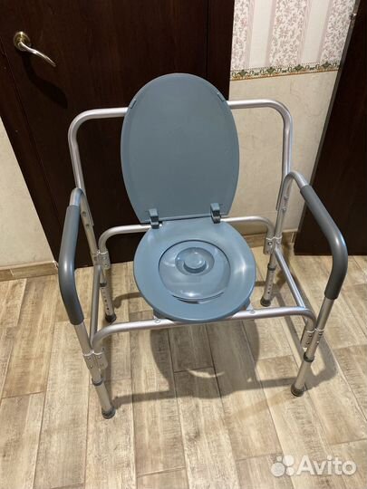 Кресло унитаз для инвалидов