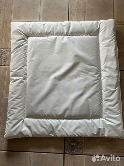 Матрасик на пеленальный столик