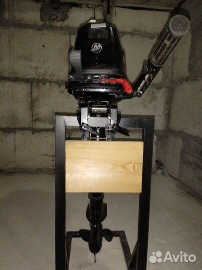 Лодочный мотор Mercury 5 л.с 4х тактный