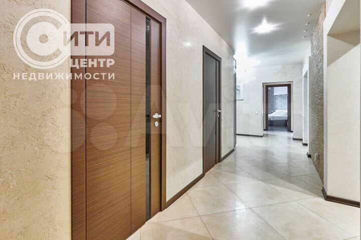 4-к. квартира, 132,7 м², 9/13 эт.