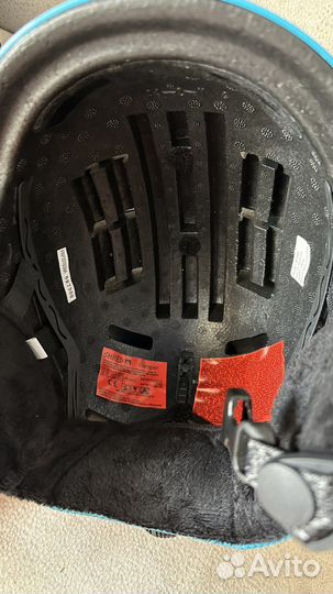 Шлем горнолыжный