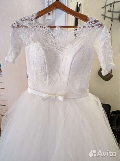 Свадебное платье