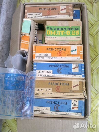 Резисторы, микросхемы и др. новые
