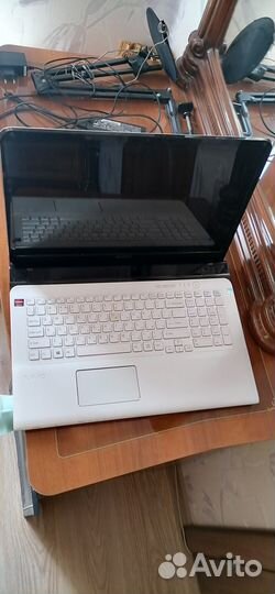 Ноутбук Sony vaio sve171e13v