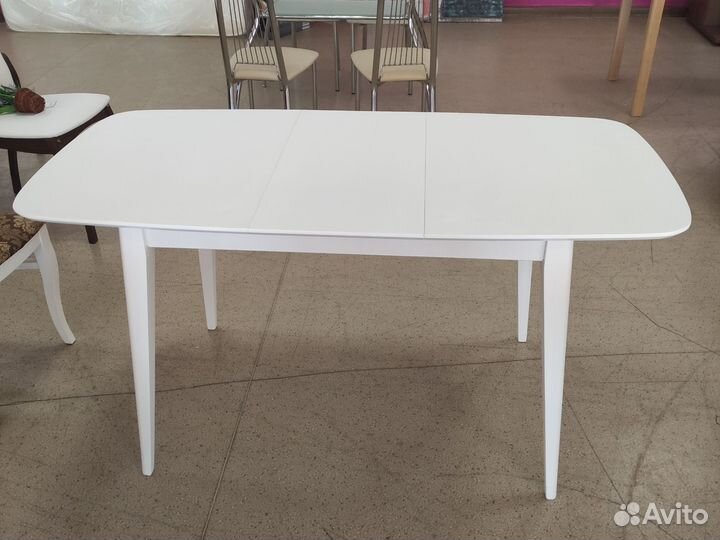 Кухонный стол