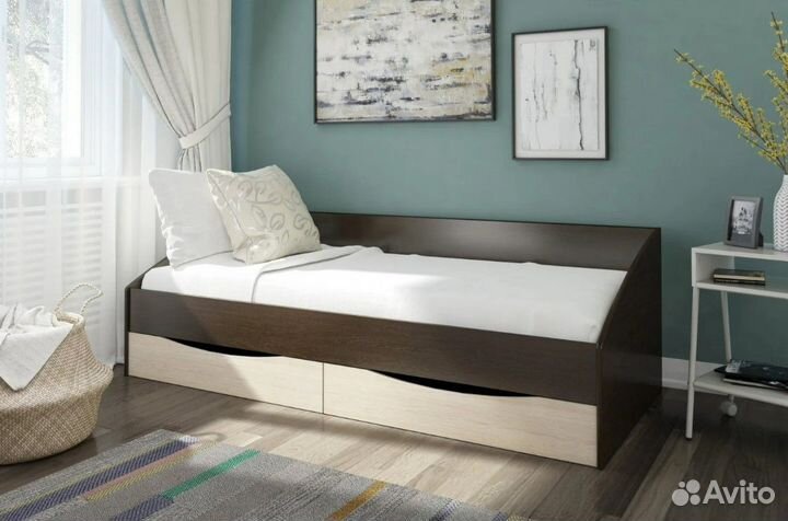 Кровать с ящиками и матрасом односпальная