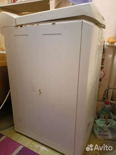 Стиральная машина с вертикальной загрузкой