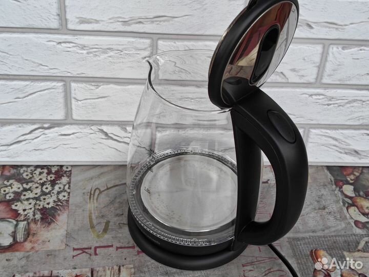 Чайник электрический starwind SKG 1055