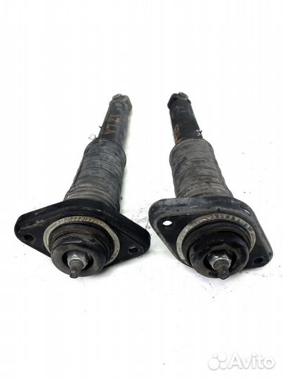 Амортизатор задний (стойка) infiniti JX35 QX60