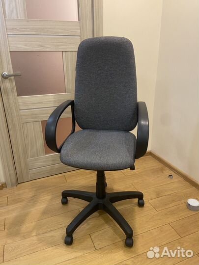 Компьютерное кресло бу
