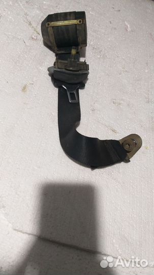 Ремень безопасности правый задний