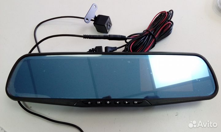 Видеорегистратор-зеркало 2 камеры 4дюйма