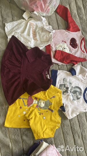 Большой пакет одежды на девочку 74-80
