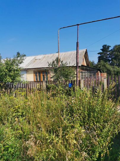 Дом 52,6 м² на участке 10 сот.