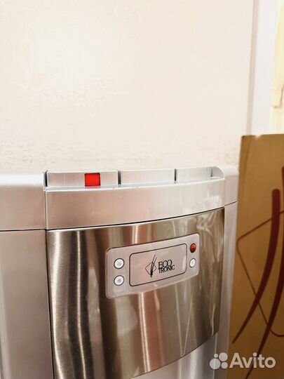 Кулер для воды с нижней загрузкой бу